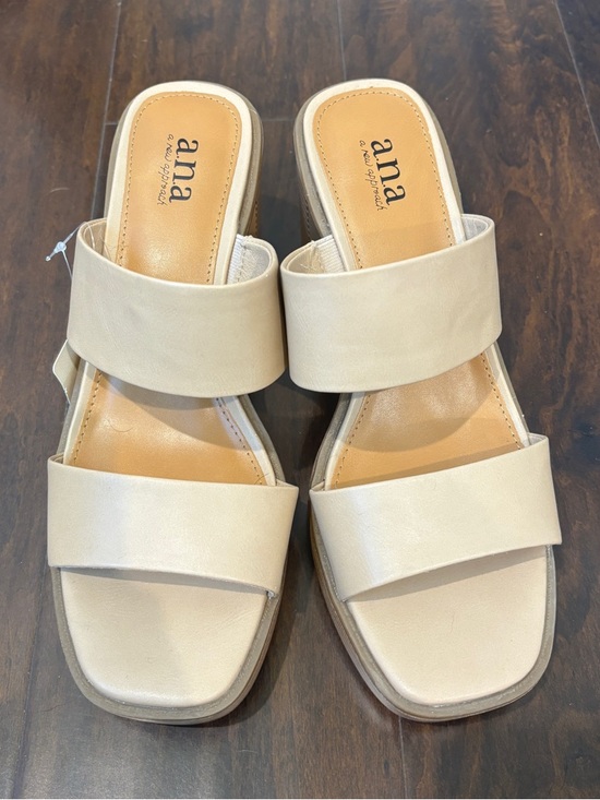a.n.a Shoes - Ana block nude heels | Size 10
